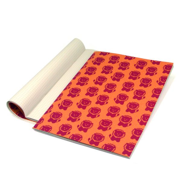 Quaderno A4 "Pups" in Cartapaglia e carta riciclata, primo foglio colorato. - immagine 2