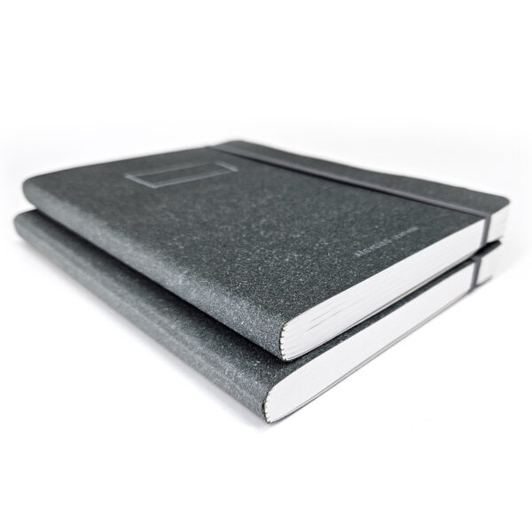Taccuino neutro "Writing by Ricuoio" copertina morbida in Ricuoio® apertura superflat - immagine 3