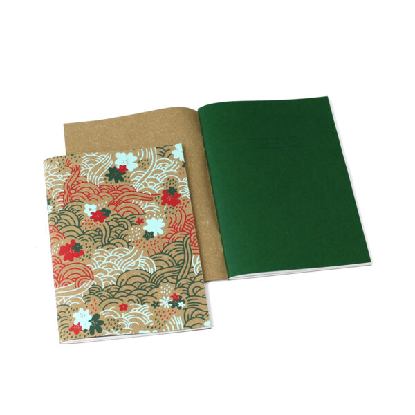 Quadernino 12x17 cm neutro "Waves" copertina morbida in Ricuoio® 2 colori assortiti. - immagine 4