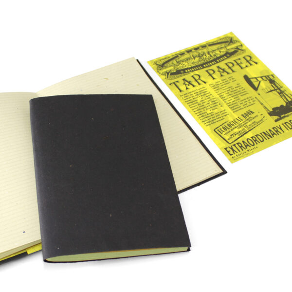 Quaderno A5 neutro rivestito in Tar Paper® interno in cartapaglia con originale rigatura. - immagine 4