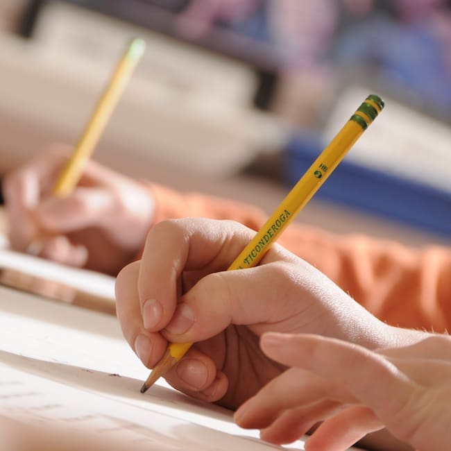 Nulla Dies Sine Linea: una ricerca rivaluta la scrittura a mano